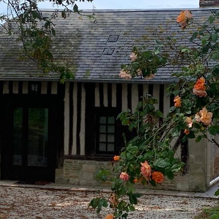 فندق La Bouillerie Du Manoir Des Breholles Goustranville المظهر الخارجي الصورة