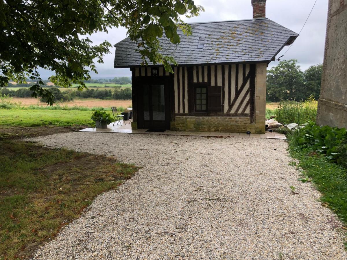 فندق La Bouillerie Du Manoir Des Breholles Goustranville المظهر الخارجي الصورة
